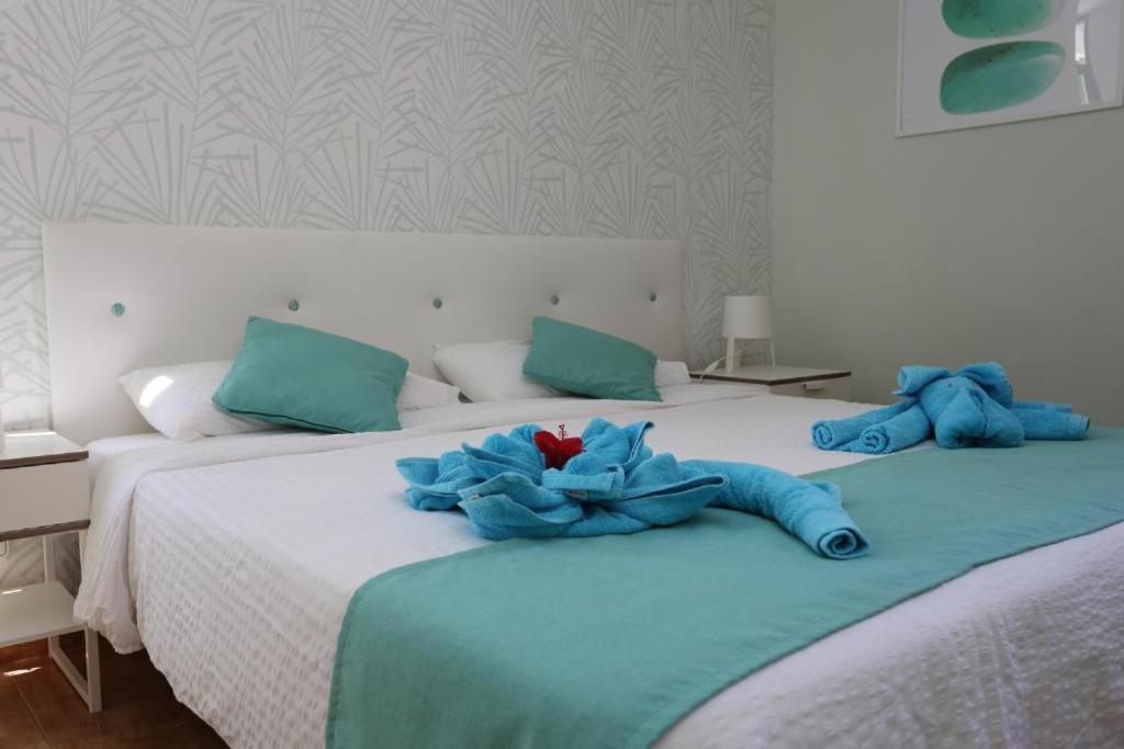 Apartamentos Halley Puerto Rico  Esterno foto